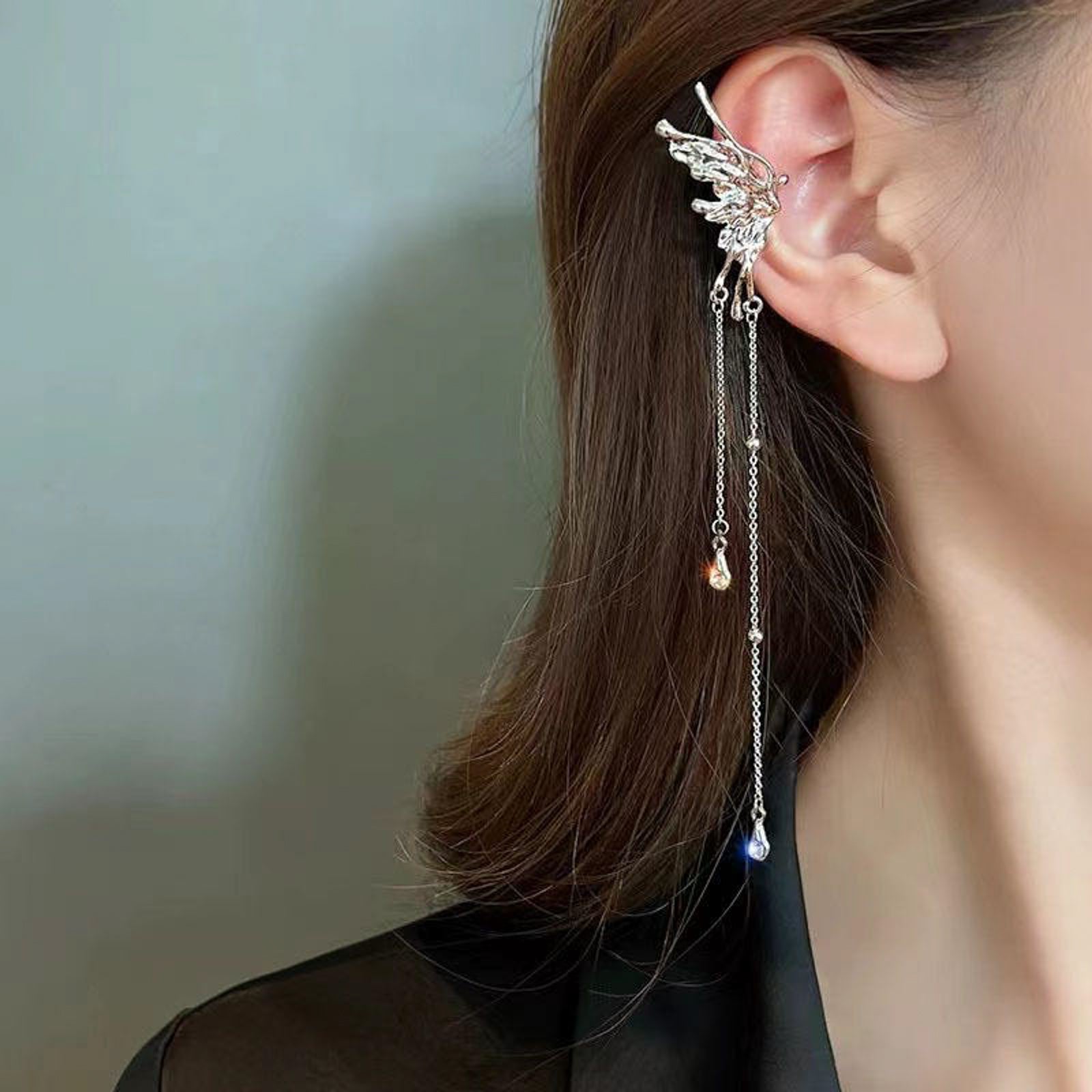 Sparkling Crystal Heart & Black Bow Earrings – Korean Style Drop Earrings for Women, Coquette Aesthetic Jewelry