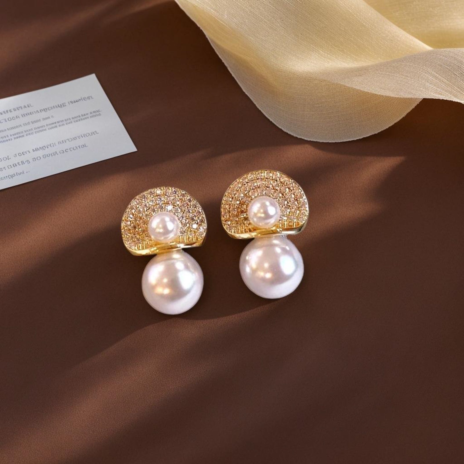 Elegant Gold Pearl Fan Stud Earrings – Sparkling Pavé Crystal Shell Earrings, Luxury Wedding and Evening Jewelry for Women