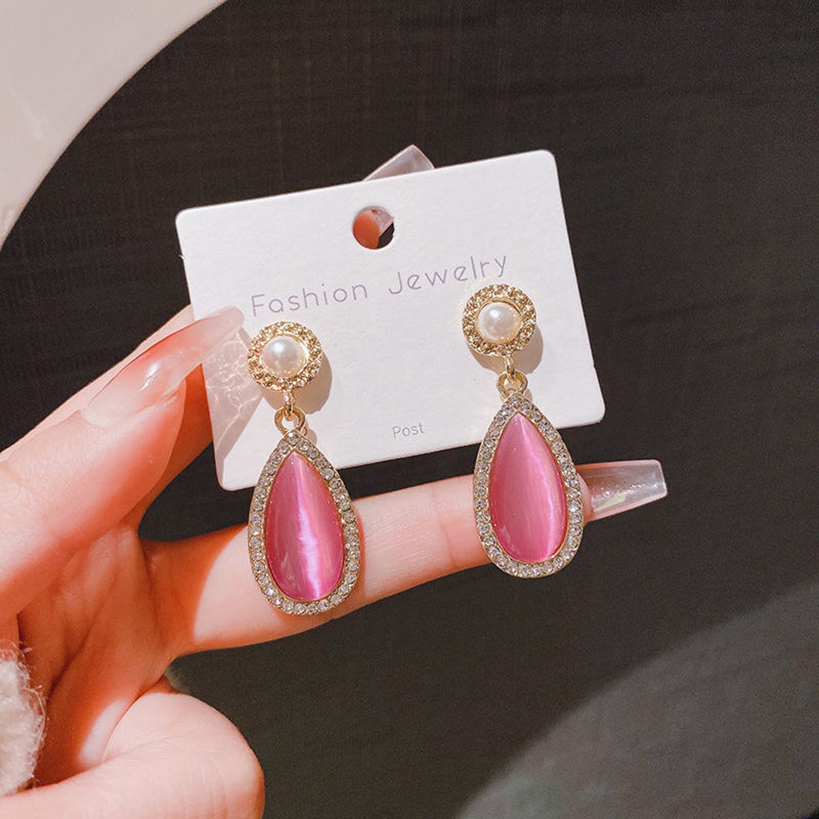 Vintage-Style Pink Cat's Eye Teardrop Earrings