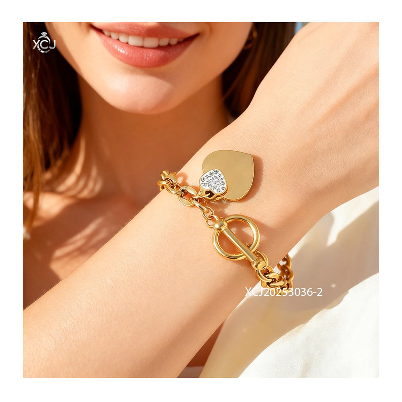 Gold Chain Bracelet with Heart Charm – Toggle Clasp Sparkling Jewelry for Women