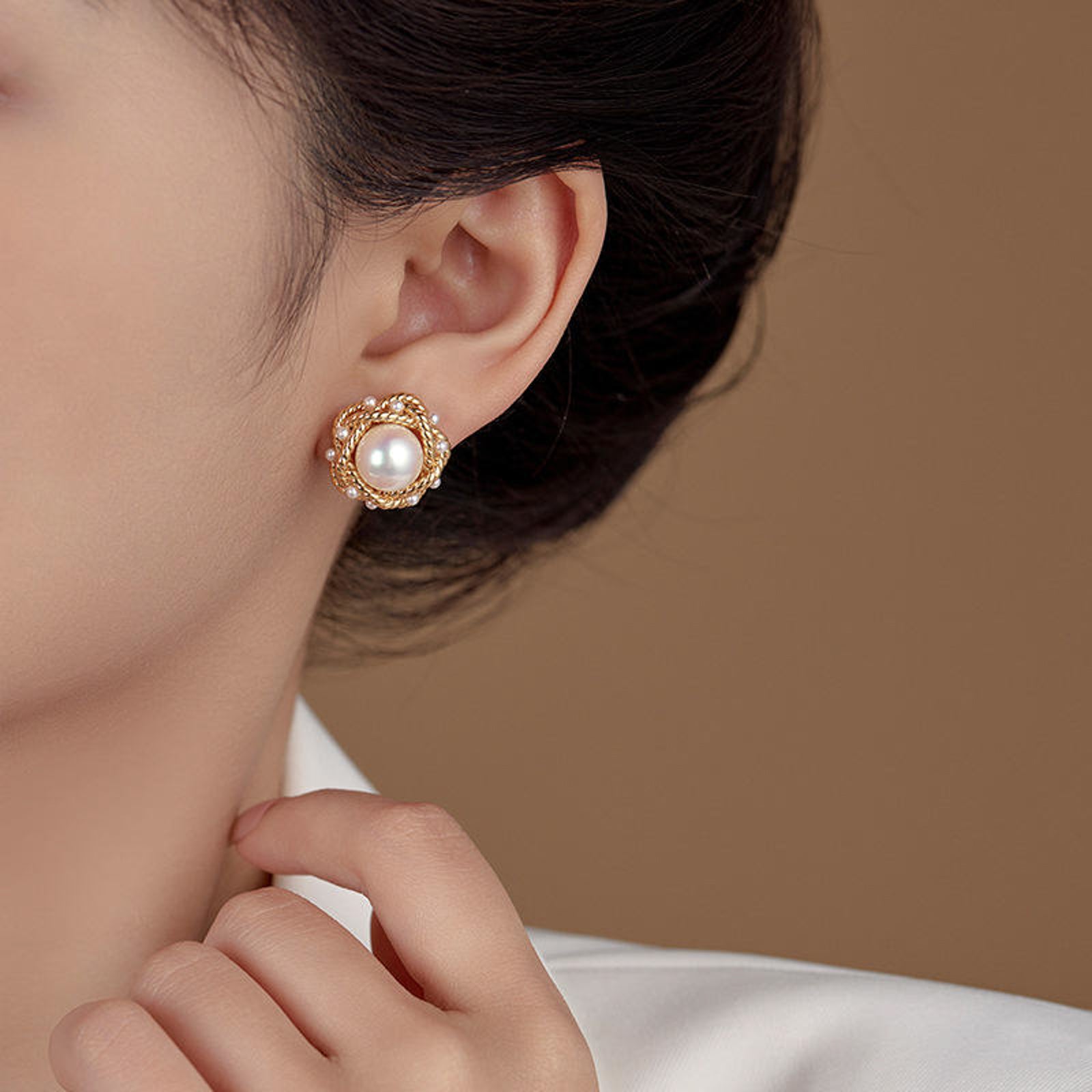 Elegant Gold-Plated Pearl Stud Earrings for Women | Classic Floral Design Imitation Jewellery