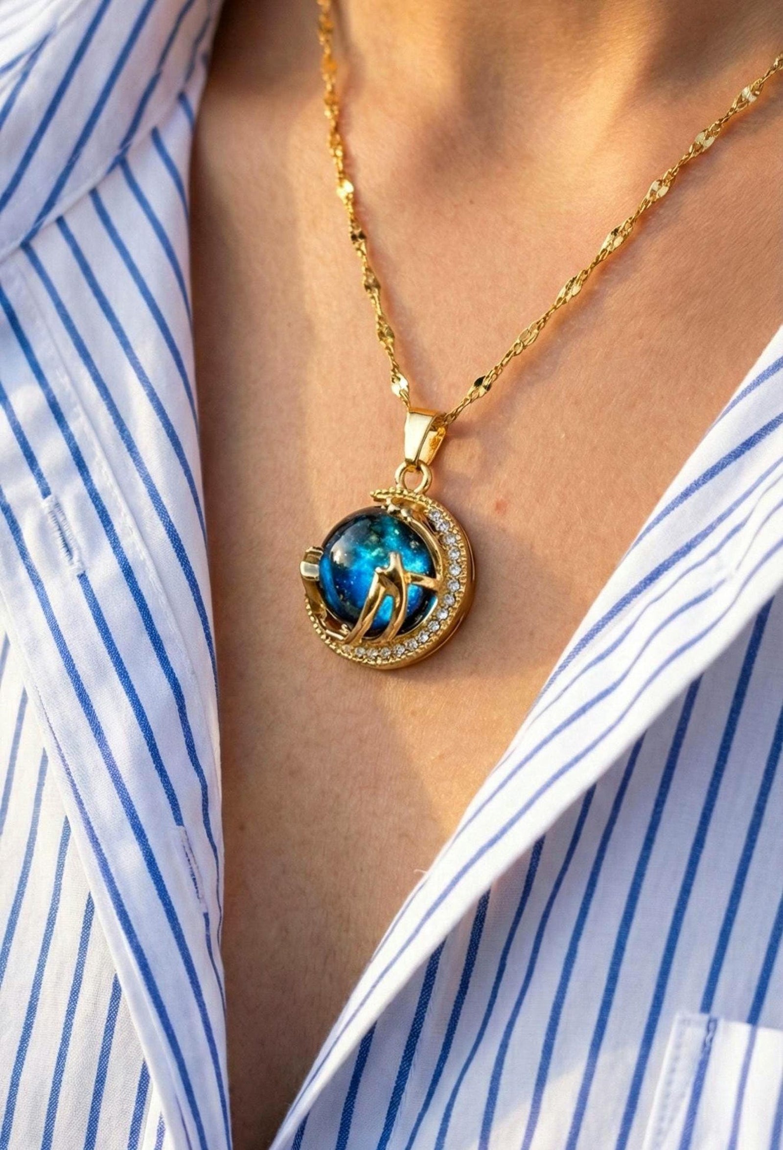 Galaxy Moon Pendant Necklace for Women – Gold Plated Celestial Imitation Jewellery